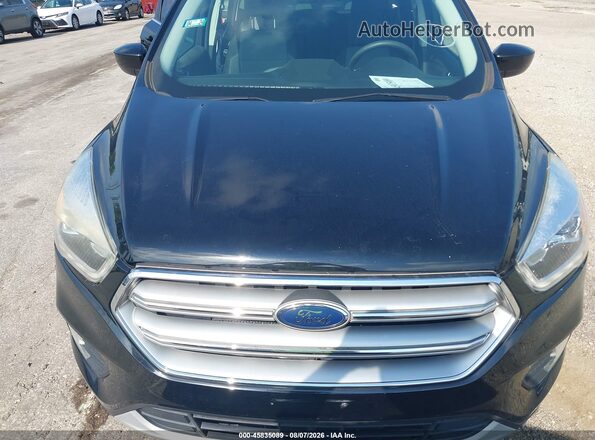 1FMCU0GD2HUF05743 2017 FORD ESCAPE Black Widok z tyłu