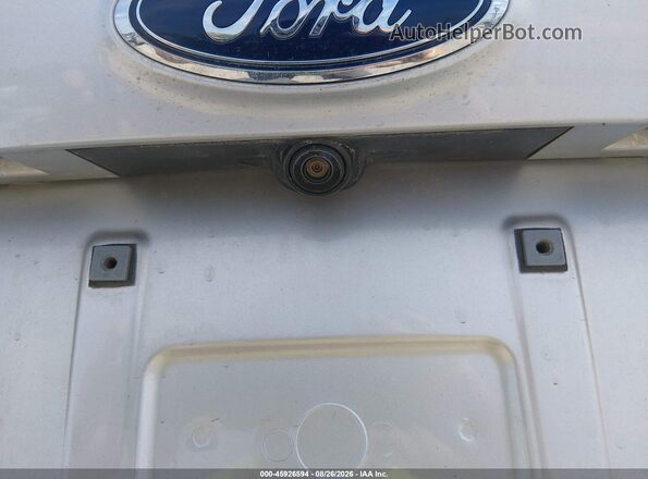 1FMCU0GD2JUB45542 2018 FORD ESCAPE Silver 