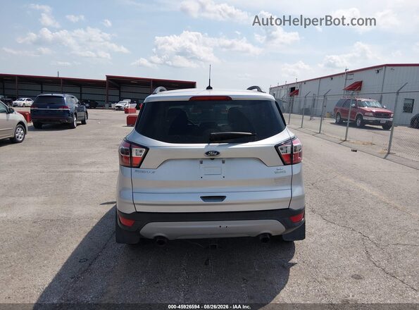 1FMCU0GD2JUB45542 2018 FORD ESCAPE Silver 