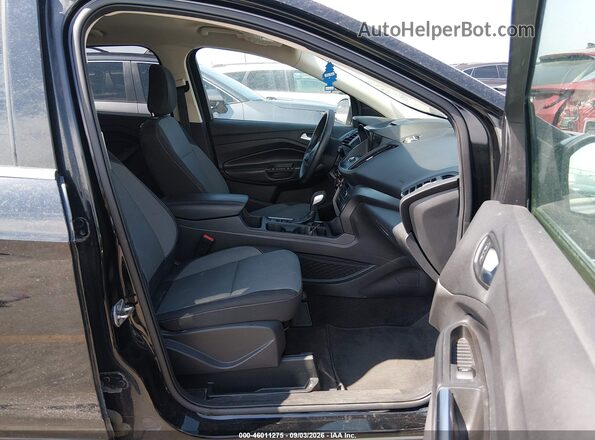 1FMCU0GD2JUD29038 2018 FORD ESCAPE Black Widok wnętrza z przodu