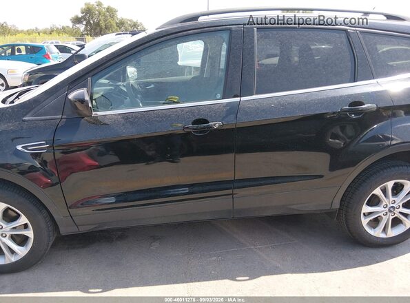 1FMCU0GD2JUD29038 2018 FORD ESCAPE Black Widok wnętrza 360 stopni