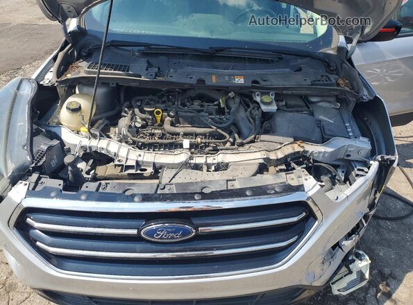 1FMCU0GD2KUA80788 2019 FORD ESCAPE Silver Vista del compartimento del motor