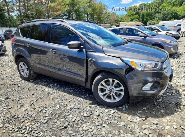 1FMCU0GD3HUA07437 2017 FORD ESCAPE Gray Przód prawy