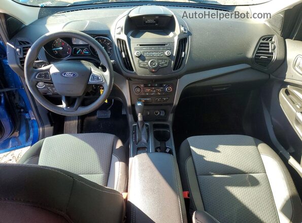 1FMCU0GD3HUC79289 2017 FORD ESCAPE Синий Вид панели приборов
