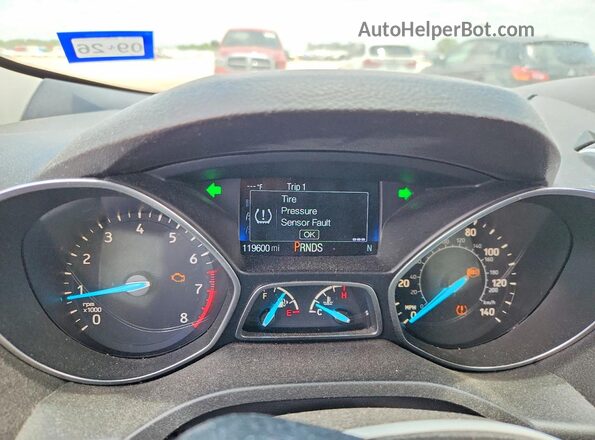 1FMCU0GD3HUE54012 2017 FORD ESCAPE White Вид щитка приладів
