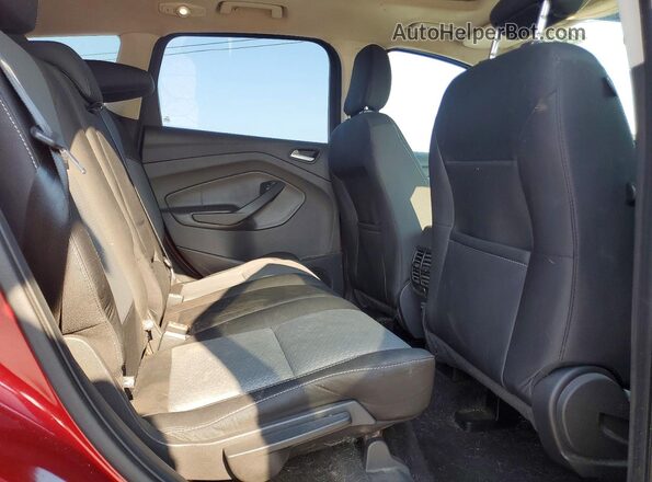 1FMCU0GD3JUA08352 2018 FORD ESCAPE Red Vista interior trasera