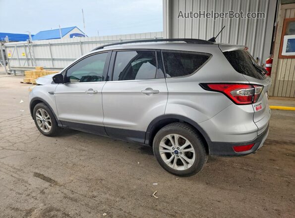 1FMCU0GD3JUB36901 2018 FORD ESCAPE Silver უკანა მარცხენა