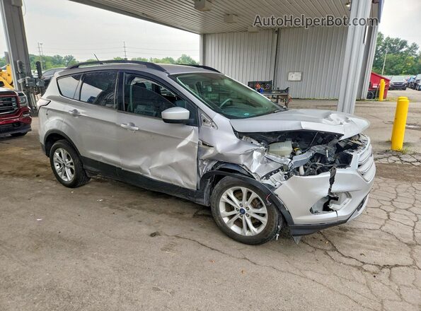 1FMCU0GD3JUB36901 2018 FORD ESCAPE Silver წინა მარჯვენა