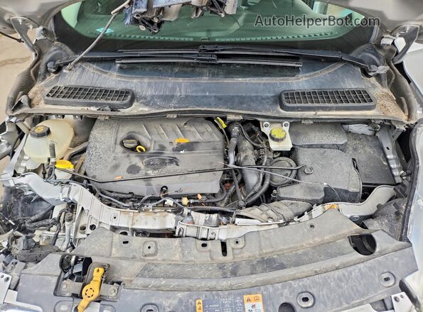 1FMCU0GD3JUB36901 2018 FORD ESCAPE Silver უკანა სალონის ხედი