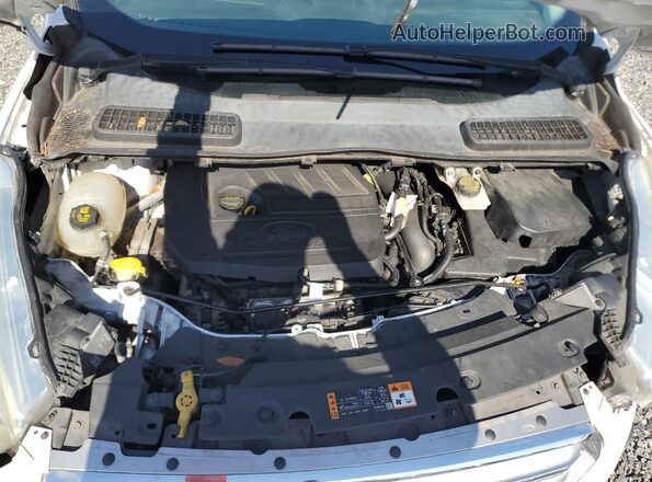 1FMCU0GD4HUA16339 2017 FORD ESCAPE White Engine compartment view