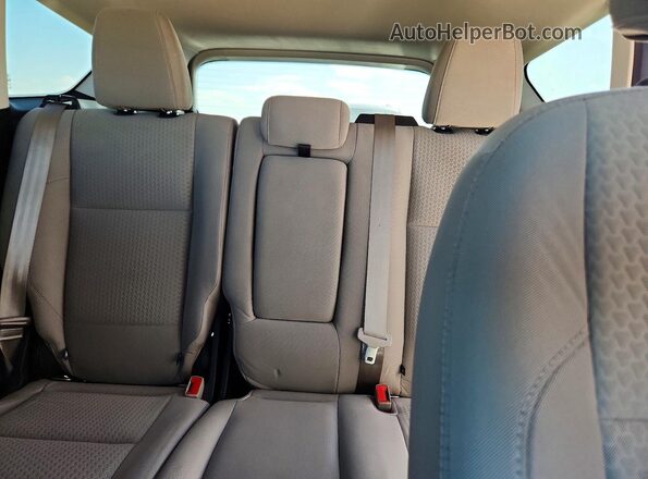 1FMCU0GD4HUA68344 2017 FORD ESCAPE White Вид задніх сидінь