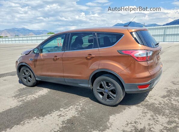 1FMCU0GD4HUA68831 2017 FORD ESCAPE Orange Задня ліва чверть