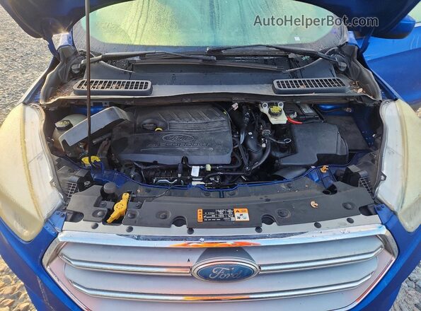 1FMCU0GD4HUD24823 2017 FORD ESCAPE Blue ძრავის განყოფილების ხედი