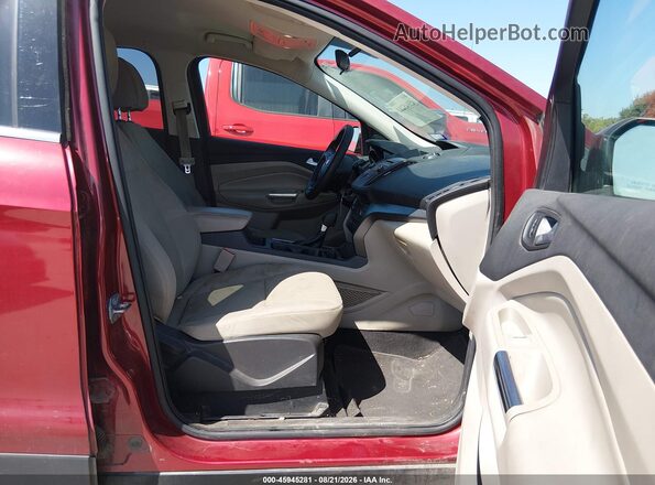 1FMCU0GD4HUD40567 2017 FORD ESCAPE Red Front interior view