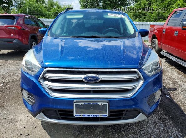 1FMCU0GD4HUD78901 2017 FORD ESCAPE Blue Vista frontal