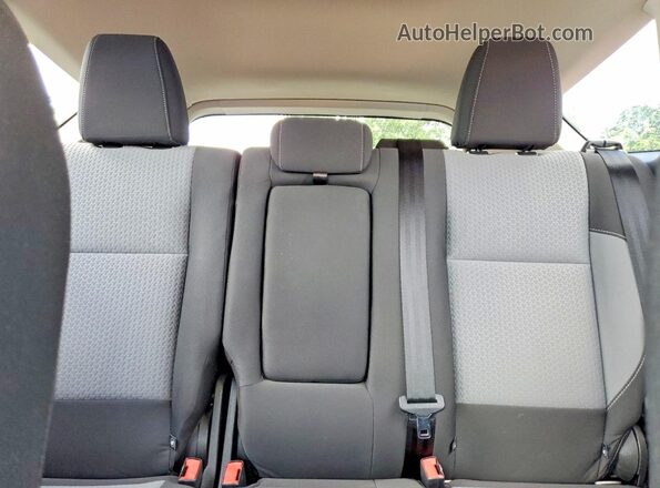 1FMCU0GD4HUD78901 2017 FORD ESCAPE Blue Vista de los asientos traseros