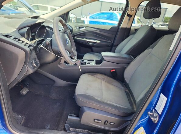1FMCU0GD4HUE51765 2017 FORD ESCAPE Blue Widok wnętrza z przodu