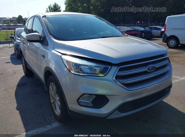 1FMCU0GD4HUE71403 2017 FORD ESCAPE Silver Դիմացի տեսք