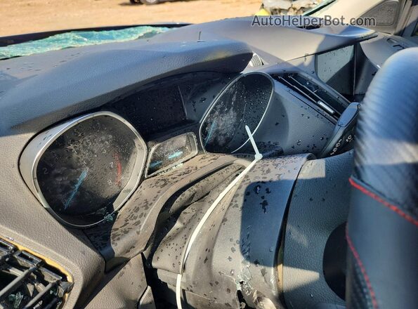 1FMCU0GD4JUB03454 2018 FORD ESCAPE Blue Instrument cluster view