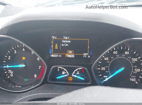 1FMCU0GD4JUB39760 2018 FORD ESCAPE Beige Հետևի նստատեղերի տեսք
