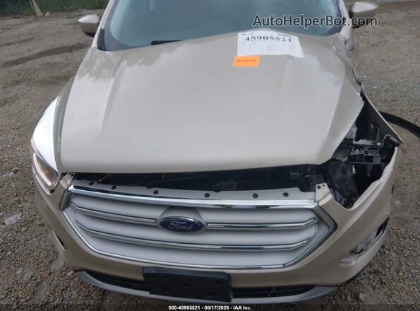 1FMCU0GD4JUB39760 2018 FORD ESCAPE Beige Հետևի տեսք