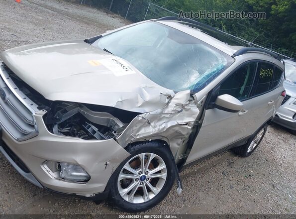 1FMCU0GD4JUB39760 2018 FORD ESCAPE Beige 