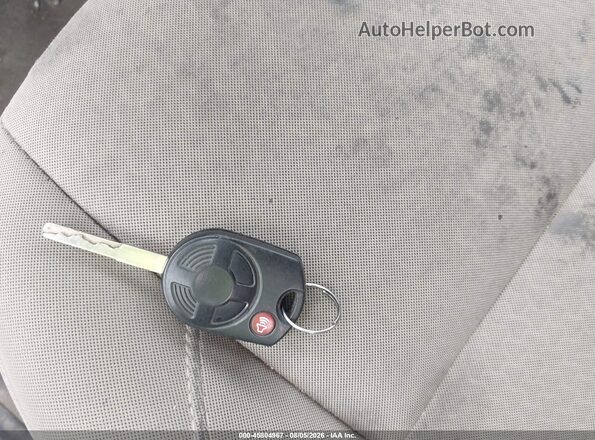 1FMCU0GD4JUC10715 2018 FORD ESCAPE White Dashboard view