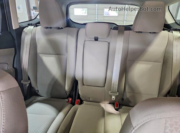 1FMCU0GD4JUC46906 2018 FORD ESCAPE Tan Widok tylnych siedzeń