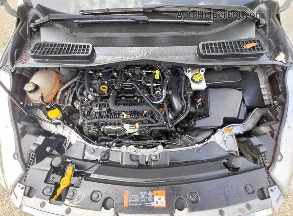 1FMCU0GD4KUB30994 2019 FORD ESCAPE Silver Widok komory silnika