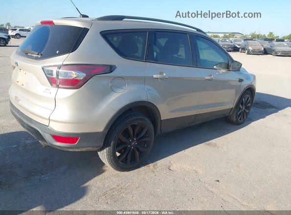 1FMCU0GD5HUA81121 2017 FORD ESCAPE Gold უკანა მარჯვენა