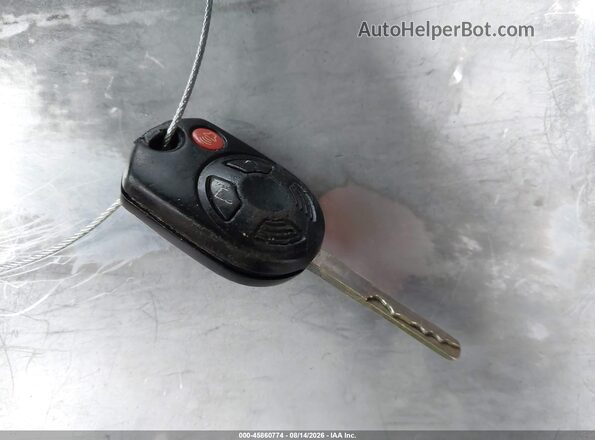 1FMCU0GD5HUC46066 2017 FORD ESCAPE Синий Вид панели приборов