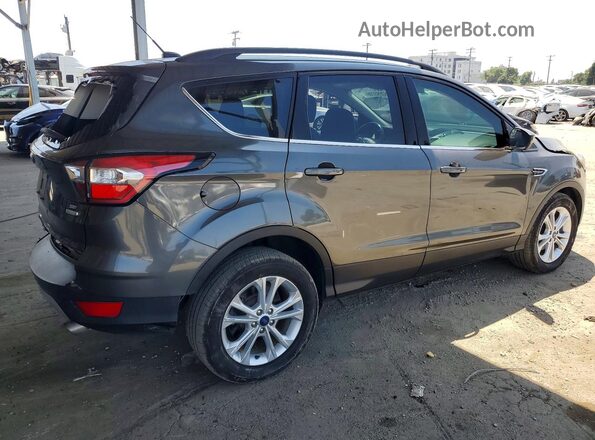1FMCU0GD5HUC88043 2017 FORD ESCAPE Silver Задня права чверть