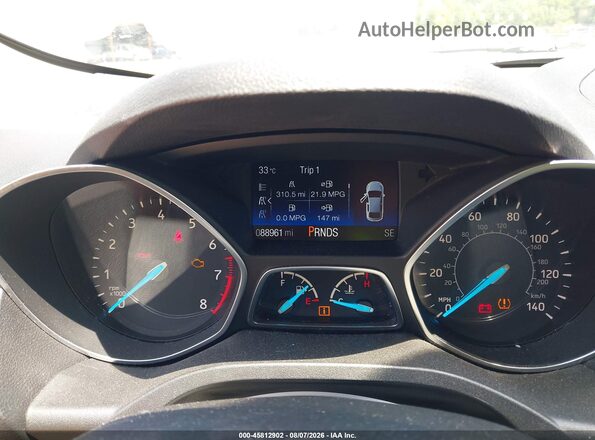 1FMCU0GD5HUD47169 2017 FORD ESCAPE White 