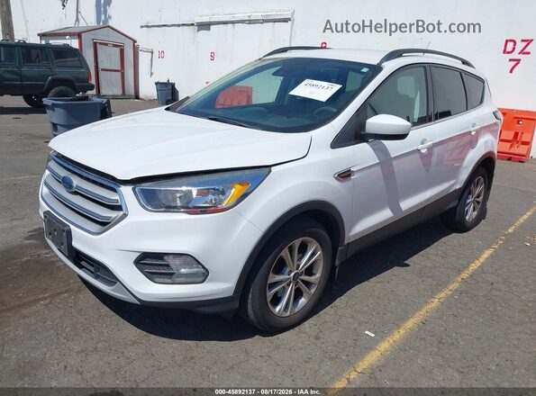 1FMCU0GD5JUB85632 2018 FORD ESCAPE Белый Передняя левая четверть