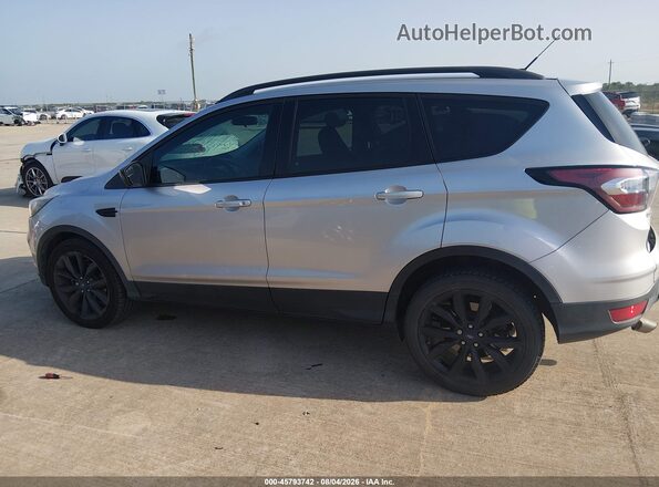 1FMCU0GD5JUC05751 2018 FORD ESCAPE Silver Панорамний вид салону 360°