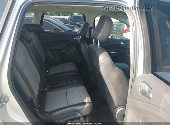 1FMCU0GD5JUC05751 2018 FORD ESCAPE Silver Вид наклейки з VIN-кодом