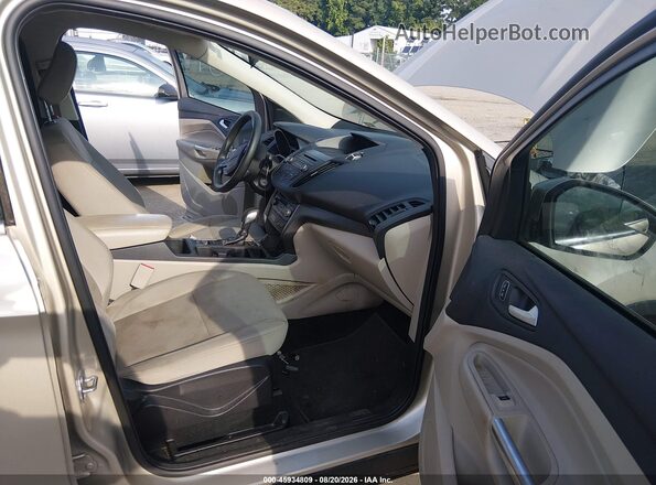 1FMCU0GD5JUC67585 2018 FORD ESCAPE Champagne Вид салона спереди