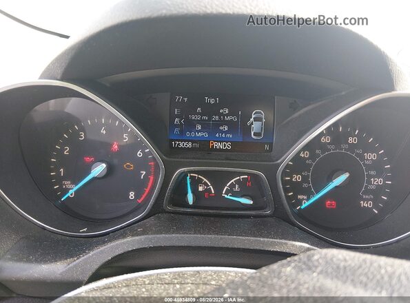1FMCU0GD5JUC67585 2018 FORD ESCAPE Champagne Вид задних сидений