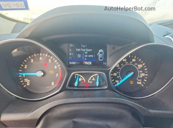 1FMCU0GD6HUB01697 2017 FORD ESCAPE Black Widok zestawu wskaźników