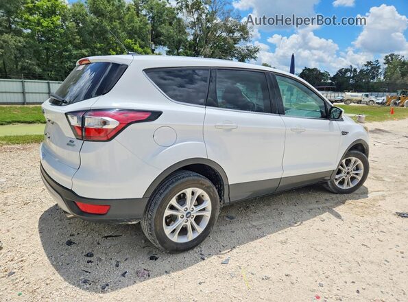 1FMCU0GD6HUE43621 2017 FORD ESCAPE White Tył prawy