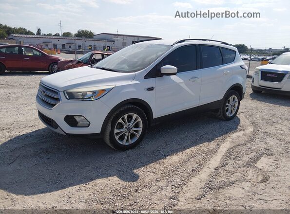 1FMCU0GD6JUA11214 2018 FORD ESCAPE White Front left