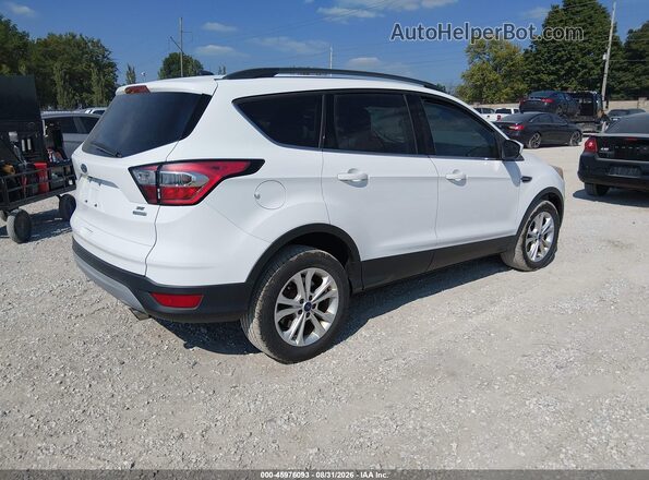 1FMCU0GD6JUA11214 2018 FORD ESCAPE White Rear right