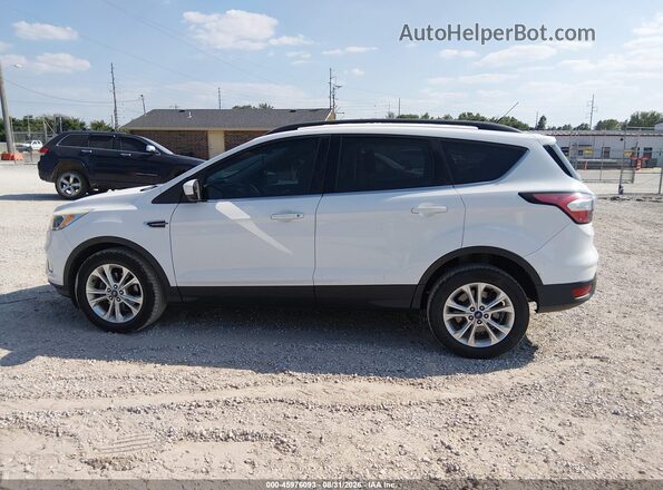 1FMCU0GD6JUA11214 2018 FORD ESCAPE White 360 interior view