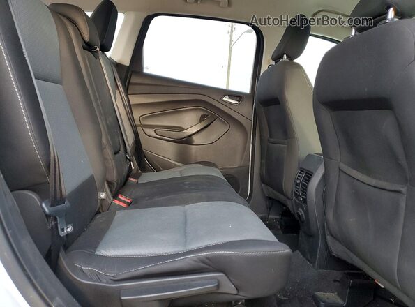 1FMCU0GD6JUB10244 2018 FORD ESCAPE White Вид задньої частини салону