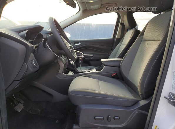 1FMCU0GD6JUB10244 2018 FORD ESCAPE White Вид салону спереду