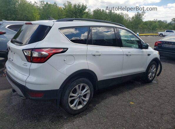 1FMCU0GD6JUD28085 2018 FORD ESCAPE White წინა ხედი