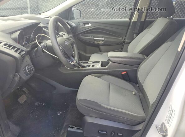 1FMCU0GD6JUD28085 2018 FORD ESCAPE White უკანა სალონის ხედი