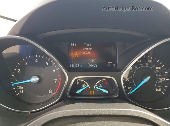 1FMCU0GD6JUD38289 2018 FORD ESCAPE White Հետևի նստատեղերի տեսք