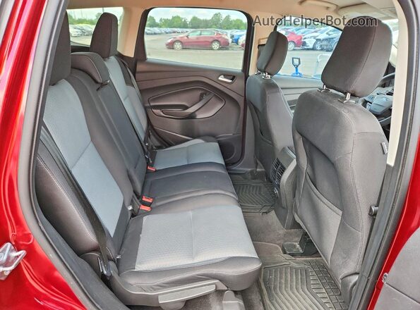 1FMCU0GD6JUD49860 2018 FORD ESCAPE Red Вид задніх сидінь