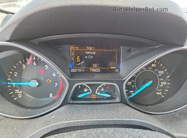 1FMCU0GD6JUD49860 2018 FORD ESCAPE Red Вид щитка приладів
